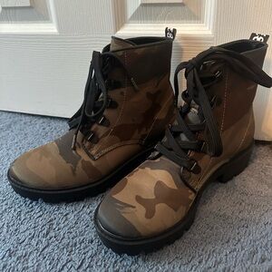 Kendall & Kylie Camo Comabt Boots